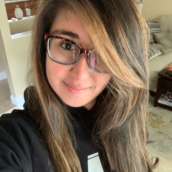 Meet your posher - Picture 4 of 4